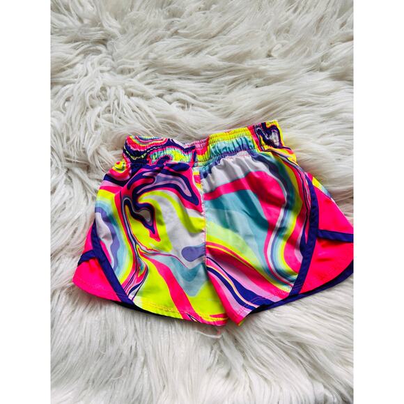 Under Armour Girls Tee & Swirl Athletic Shorts 2-Piece Active Set Multicolor 4/5 - Picture 11 of 11